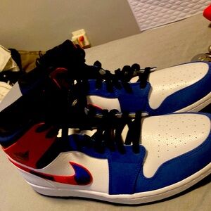 Air Jordan sneakers mid 1 2020 edition brand new